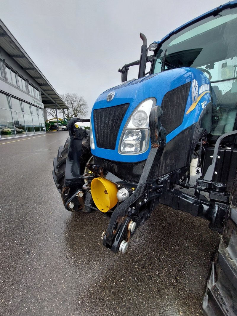 Traktor of the type New Holland T4.115, Gebrauchtmaschine in Lengnau (Picture 5)