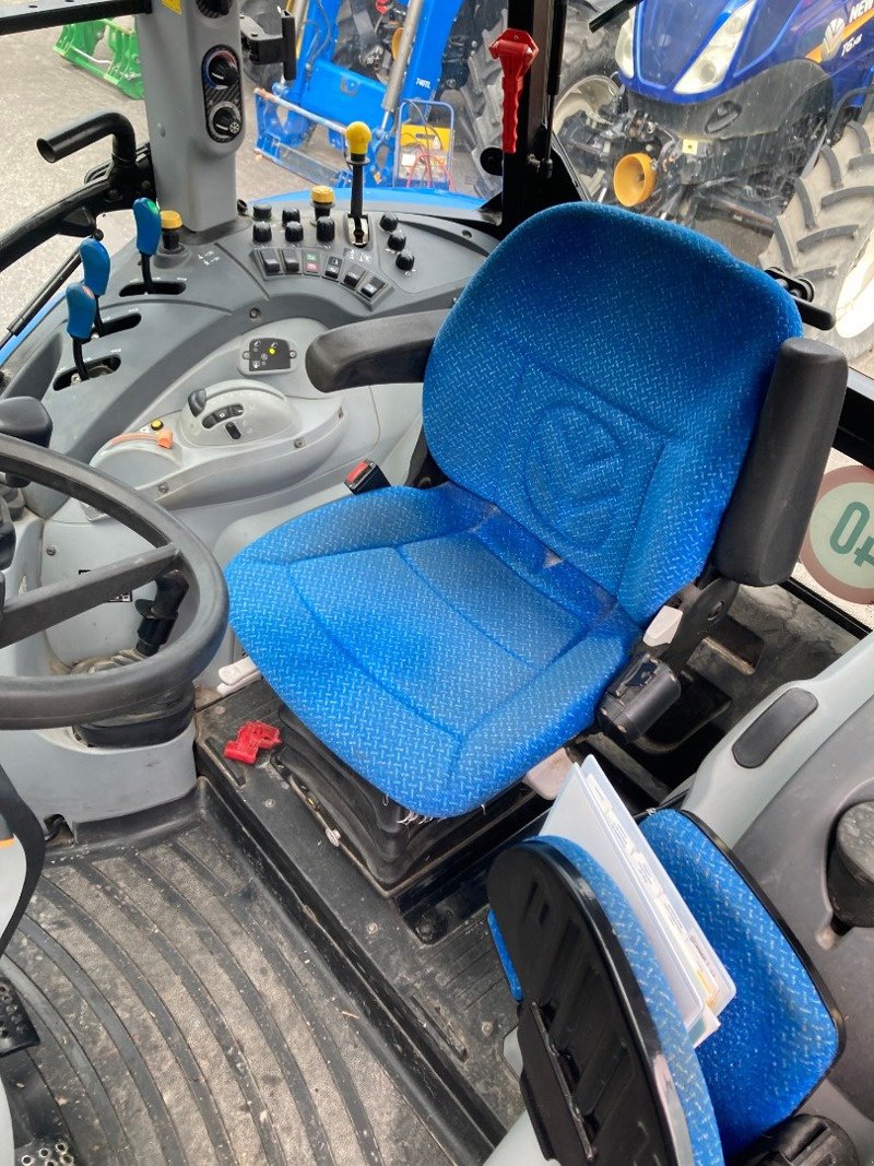 Traktor del tipo New Holland T4.115, Gebrauchtmaschine en Chavornay (Imagen 6)