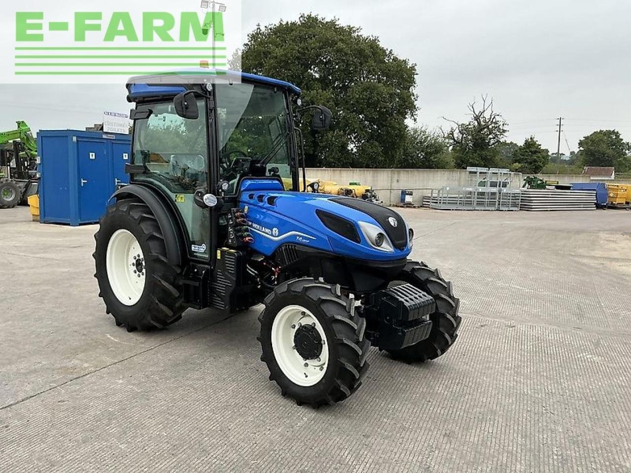 Traktor of the type New Holland t4.120f tractor, Gebrauchtmaschine in SHAFTESBURY (Picture 2)