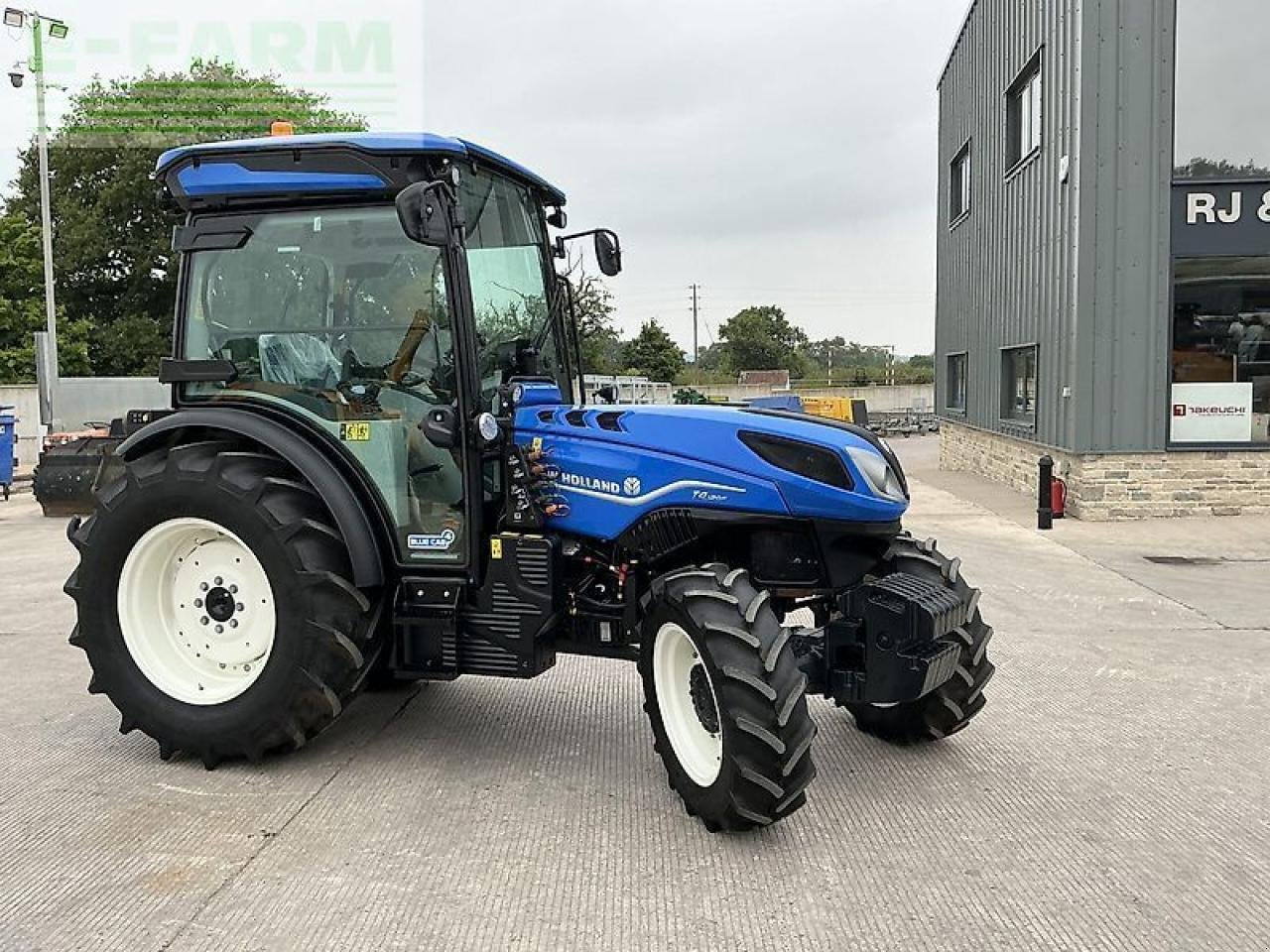 Traktor typu New Holland t4.120f tractor, Gebrauchtmaschine w SHAFTESBURY (Zdjęcie 12)