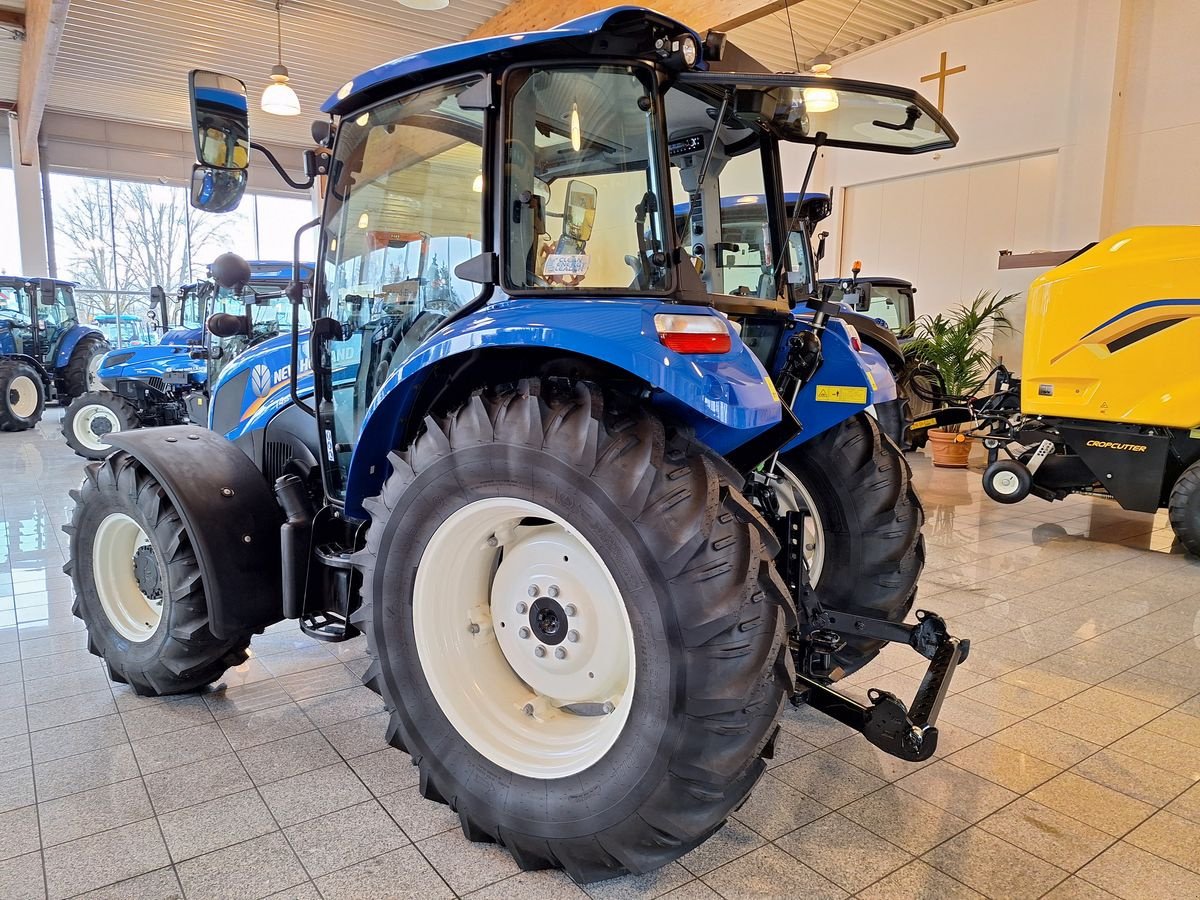 Traktor typu New Holland T4.55 Stage V, Neumaschine v Burgkirchen (Obrázek 3)