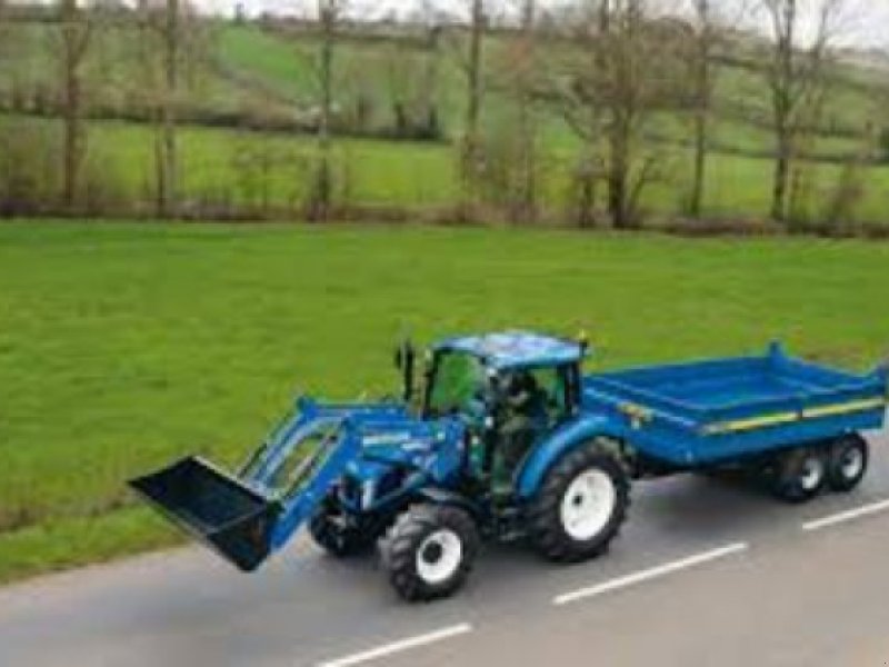 Traktor of the type New Holland T4.55 Stage V, Neumaschine in Burgkirchen (Picture 1)