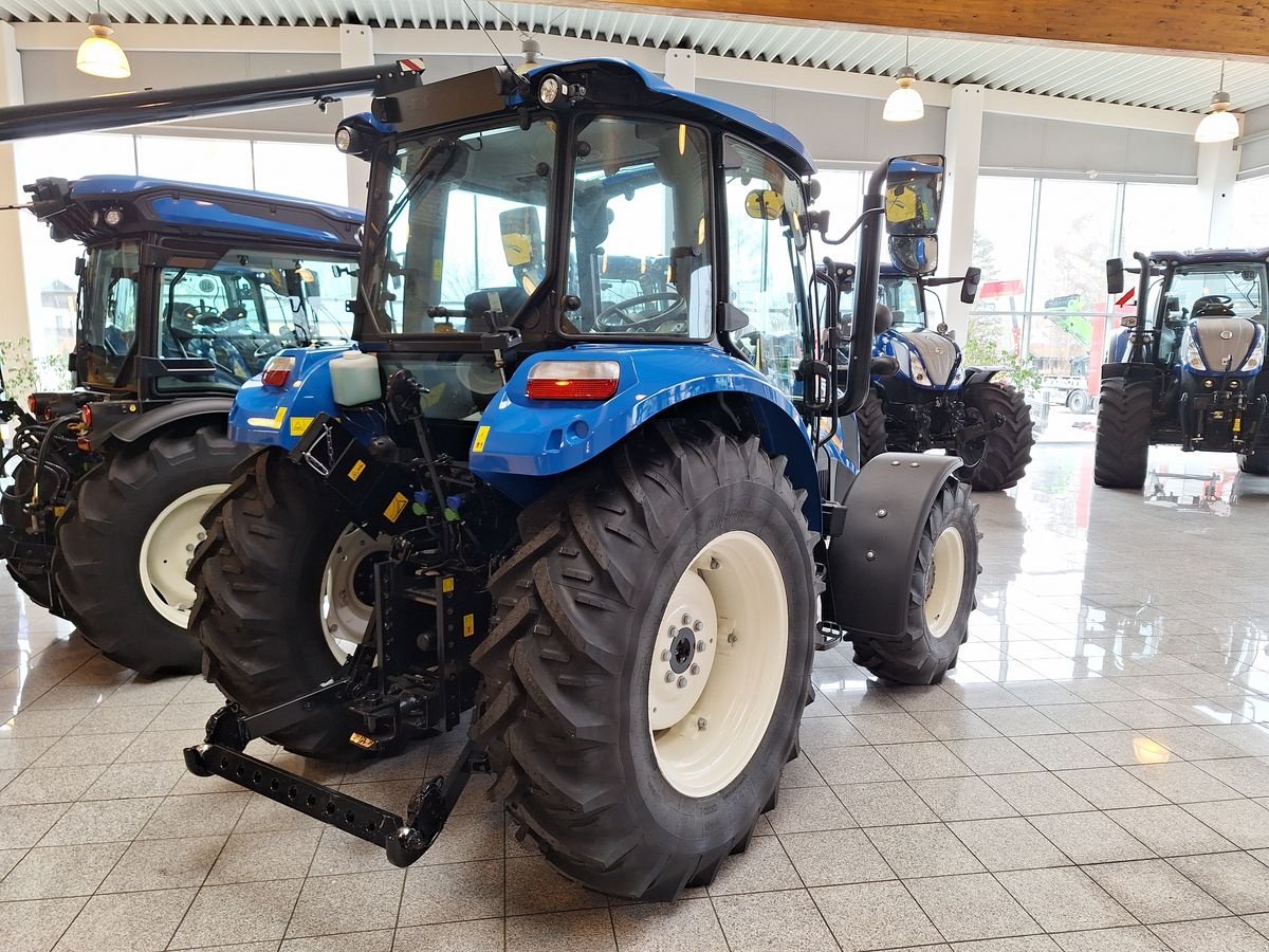 Traktor of the type New Holland T4.55 Stage V, Neumaschine in Burgkirchen (Picture 4)