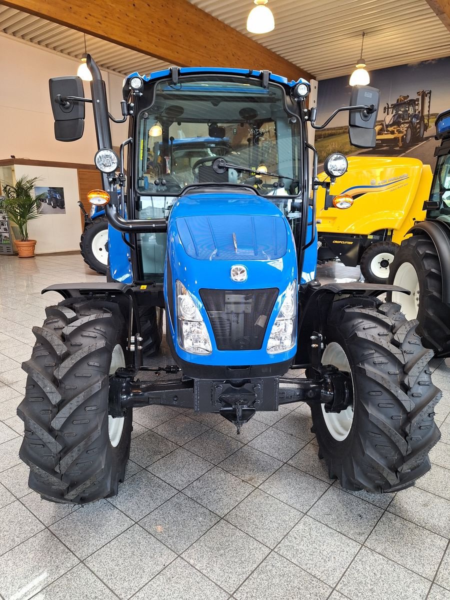 Traktor of the type New Holland T4.55 Stage V, Neumaschine in Burgkirchen (Picture 8)