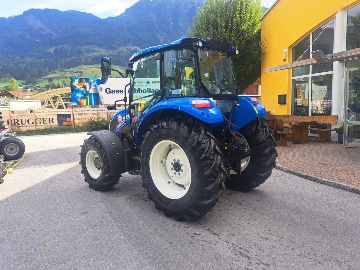 Traktor of the type New Holland T4.55 Stage V, Neumaschine in Burgkirchen (Picture 2)