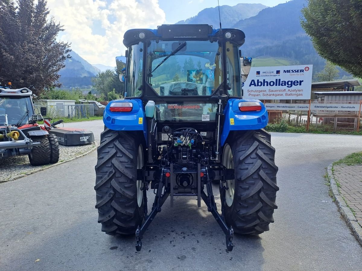 Traktor Türe ait New Holland T4.55 Stage V, Neumaschine içinde Burgkirchen (resim 5)