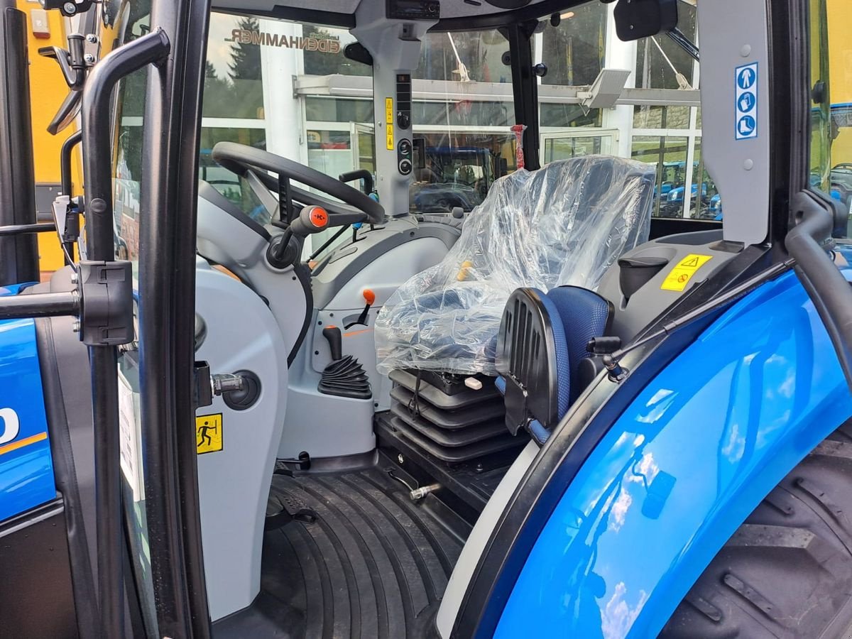 Traktor Türe ait New Holland T4.55 Stage V, Neumaschine içinde Burgkirchen (resim 8)