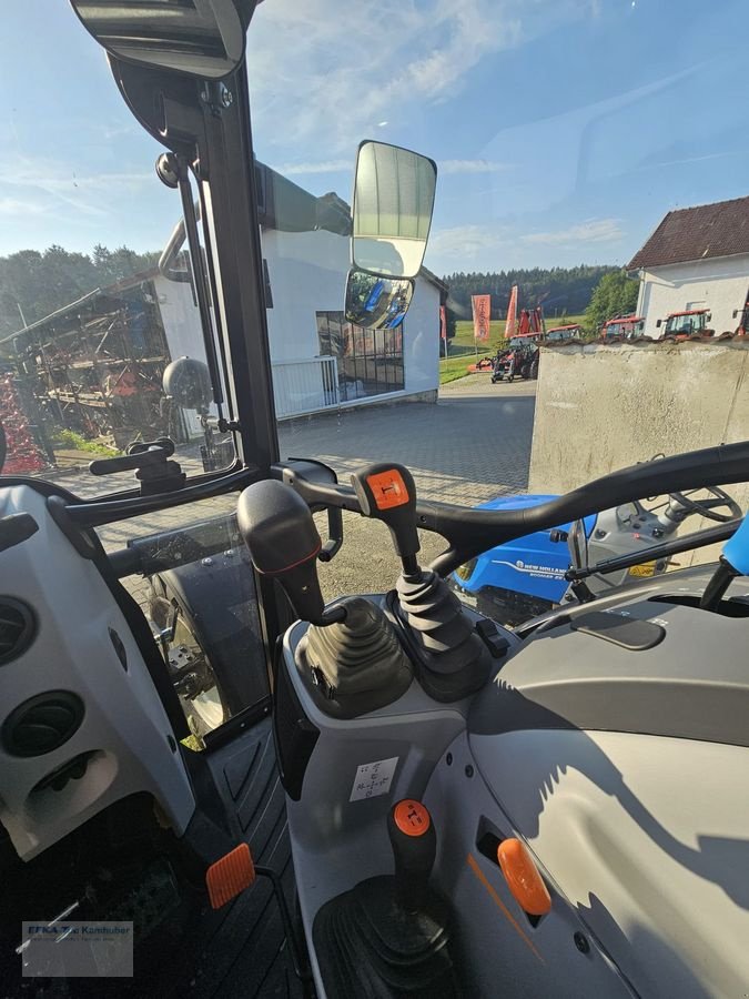 Traktor от тип New Holland T4.55 Stage V, Gebrauchtmaschine в Erlbach (Снимка 4)