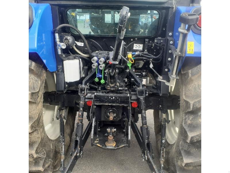 Traktor tip New Holland T4.55, Gebrauchtmaschine in HERLIN LE SEC (Poză 5)