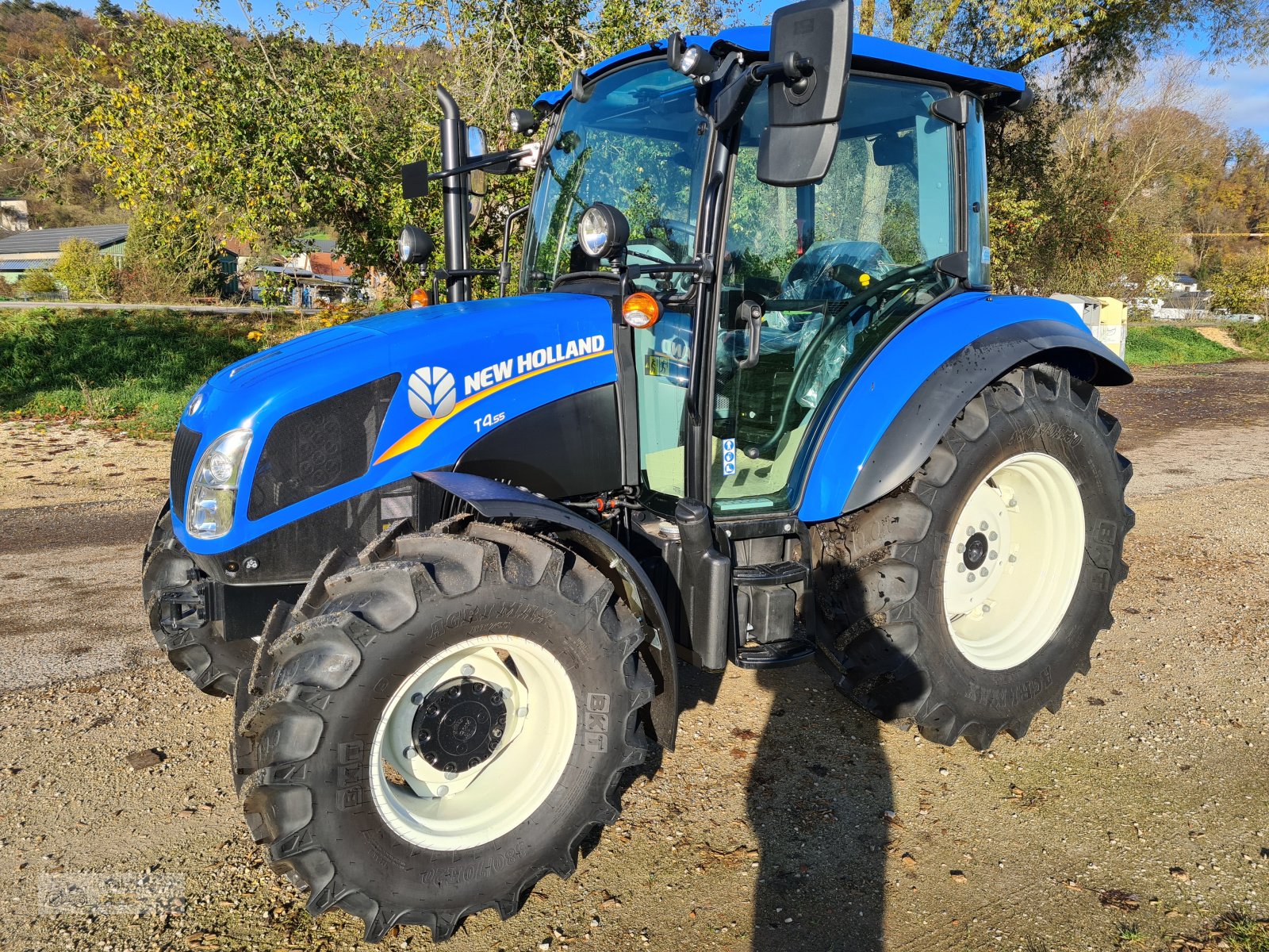 Traktor van het type New Holland T4.55, Gebrauchtmaschine in Wellheim (Foto 1)