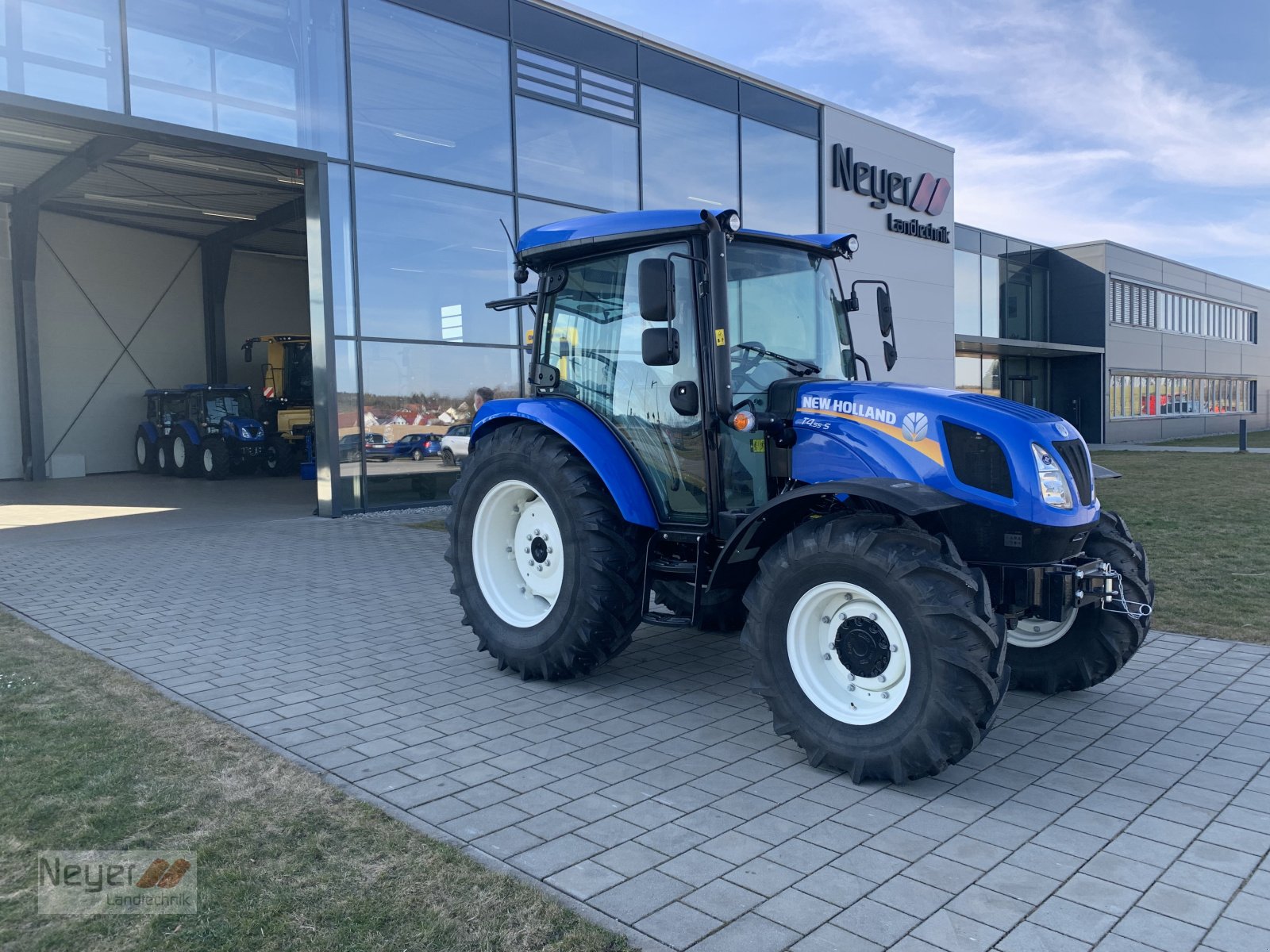 Traktor du type New Holland T4.55S *Aktionspreis*, Neumaschine en Bad Waldsee Mennisweiler (Photo 1)