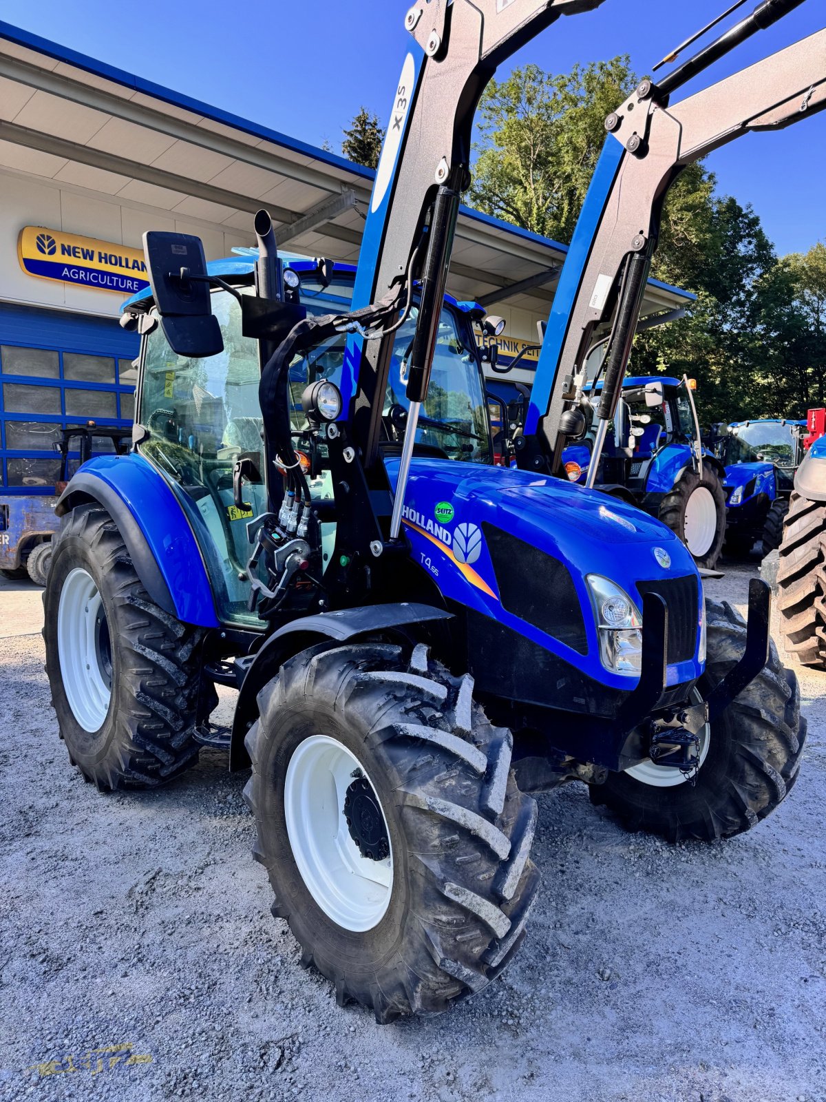 Traktor Türe ait New Holland T4.65, Gebrauchtmaschine içinde Lindenfels-Glattbach (resim 1)