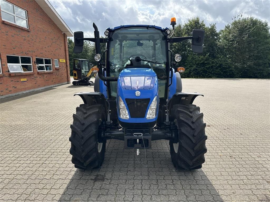 Traktor del tipo New Holland T4.75 Kampagne, Gebrauchtmaschine In Gjerlev J. (Immagine 3)