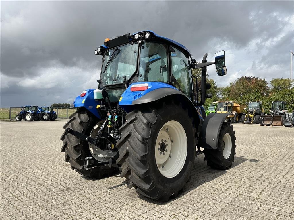 Traktor del tipo New Holland T4.75 Kampagne, Gebrauchtmaschine In Gjerlev J. (Immagine 5)