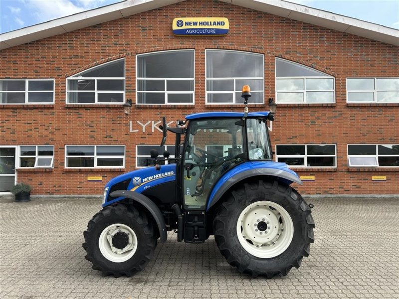 Traktor of the type New Holland T4.75 Kampagne, Gebrauchtmaschine in Gjerlev J. (Picture 1)