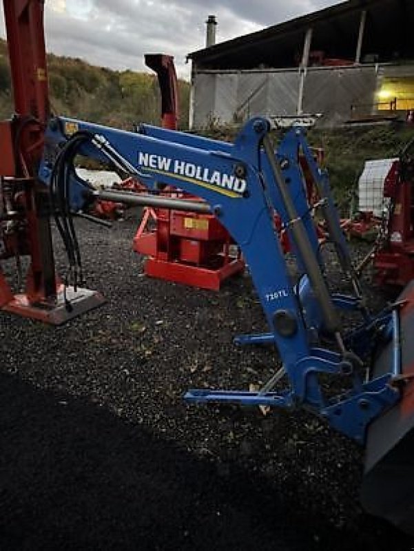 Traktor of the type New Holland T4.75 POWERSTAR, Gebrauchtmaschine in Muespach (Picture 10)