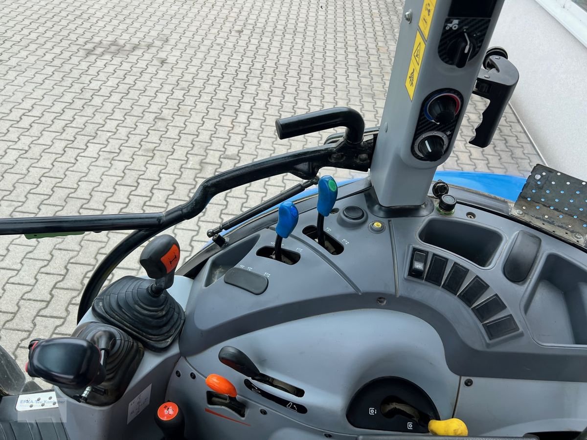 Traktor van het type New Holland T4.75 Powerstar, Gebrauchtmaschine in Erlbach (Foto 6)