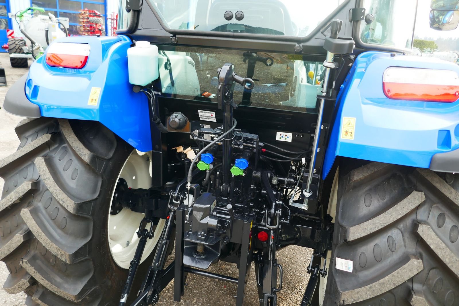 Traktor del tipo New Holland T4.75 Powerstar, Gebrauchtmaschine en Villach (Imagen 10)