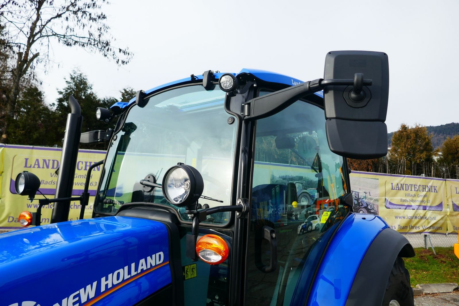 Traktor del tipo New Holland T4.75 Powerstar, Gebrauchtmaschine en Villach (Imagen 5)