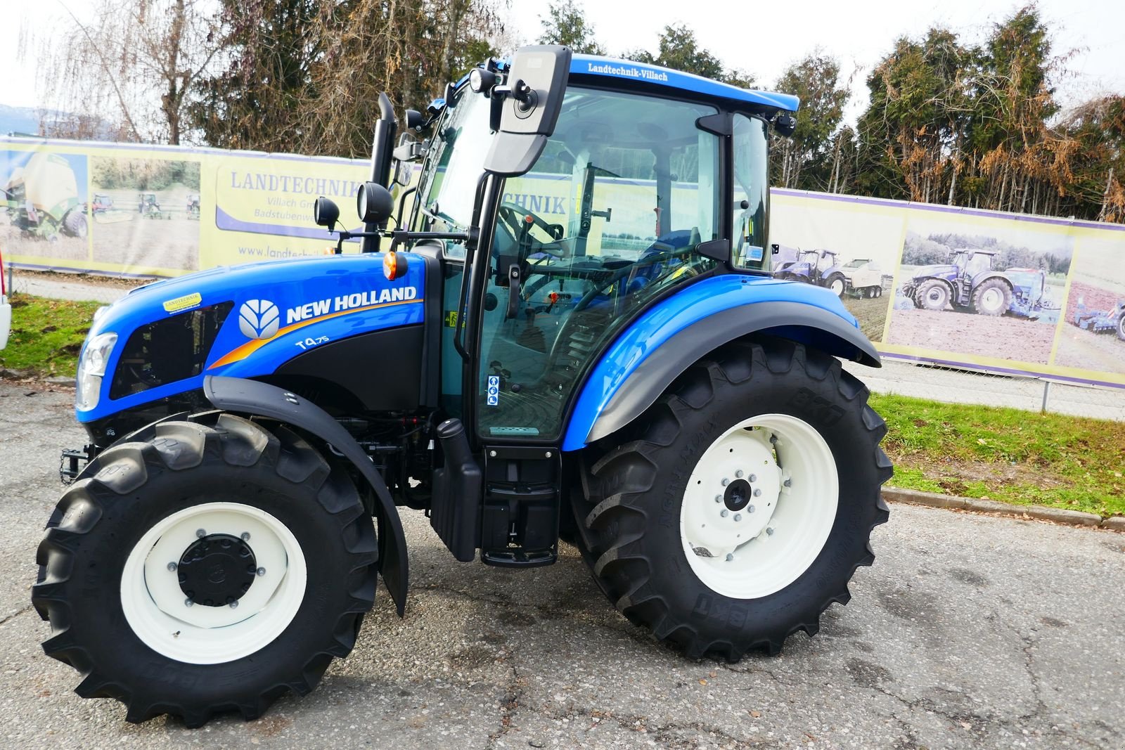 Traktor del tipo New Holland T4.75 Powerstar, Gebrauchtmaschine en Villach (Imagen 13)