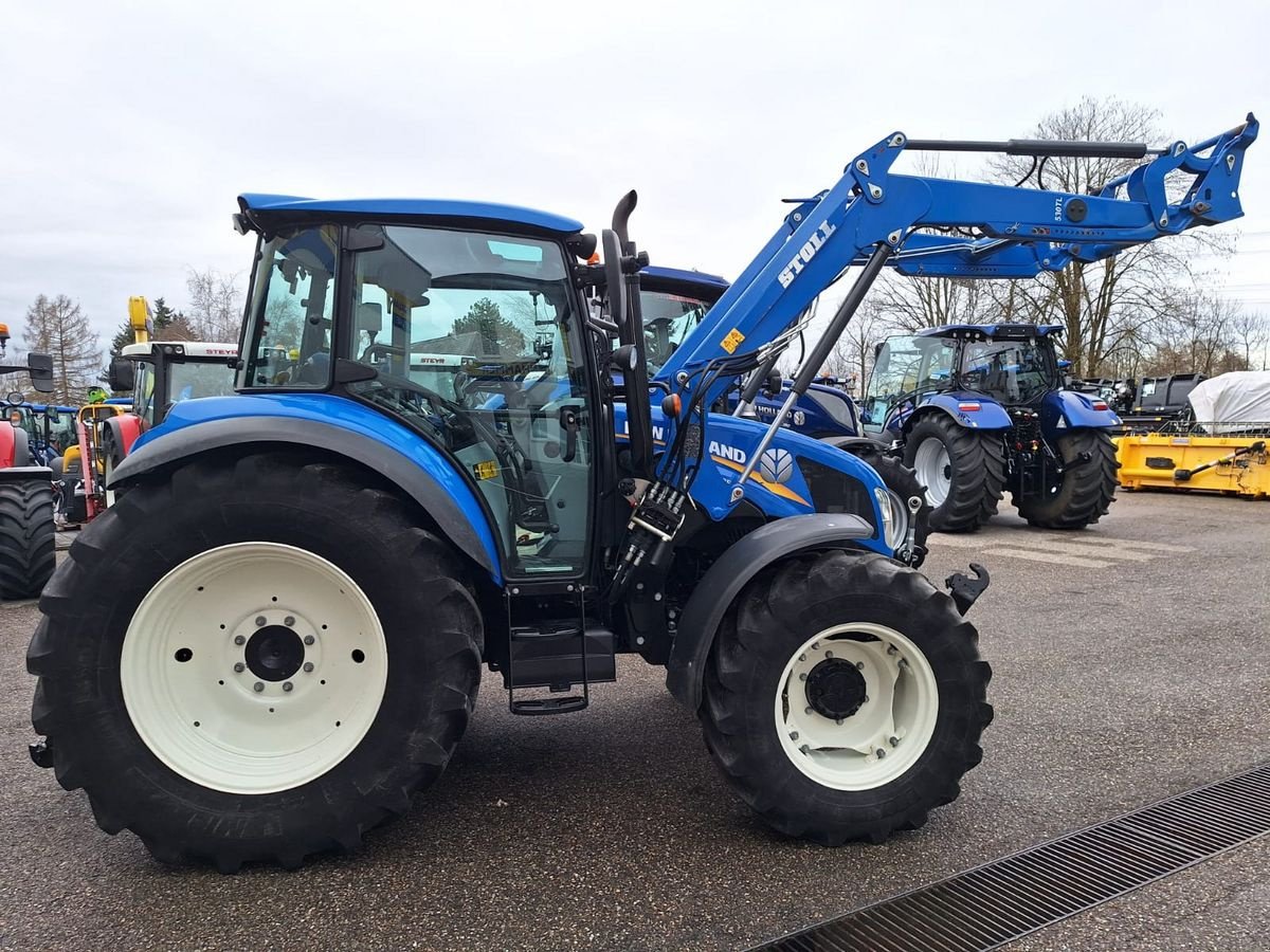 Traktor tip New Holland T4.75, Gebrauchtmaschine in Burgkirchen (Poză 12)