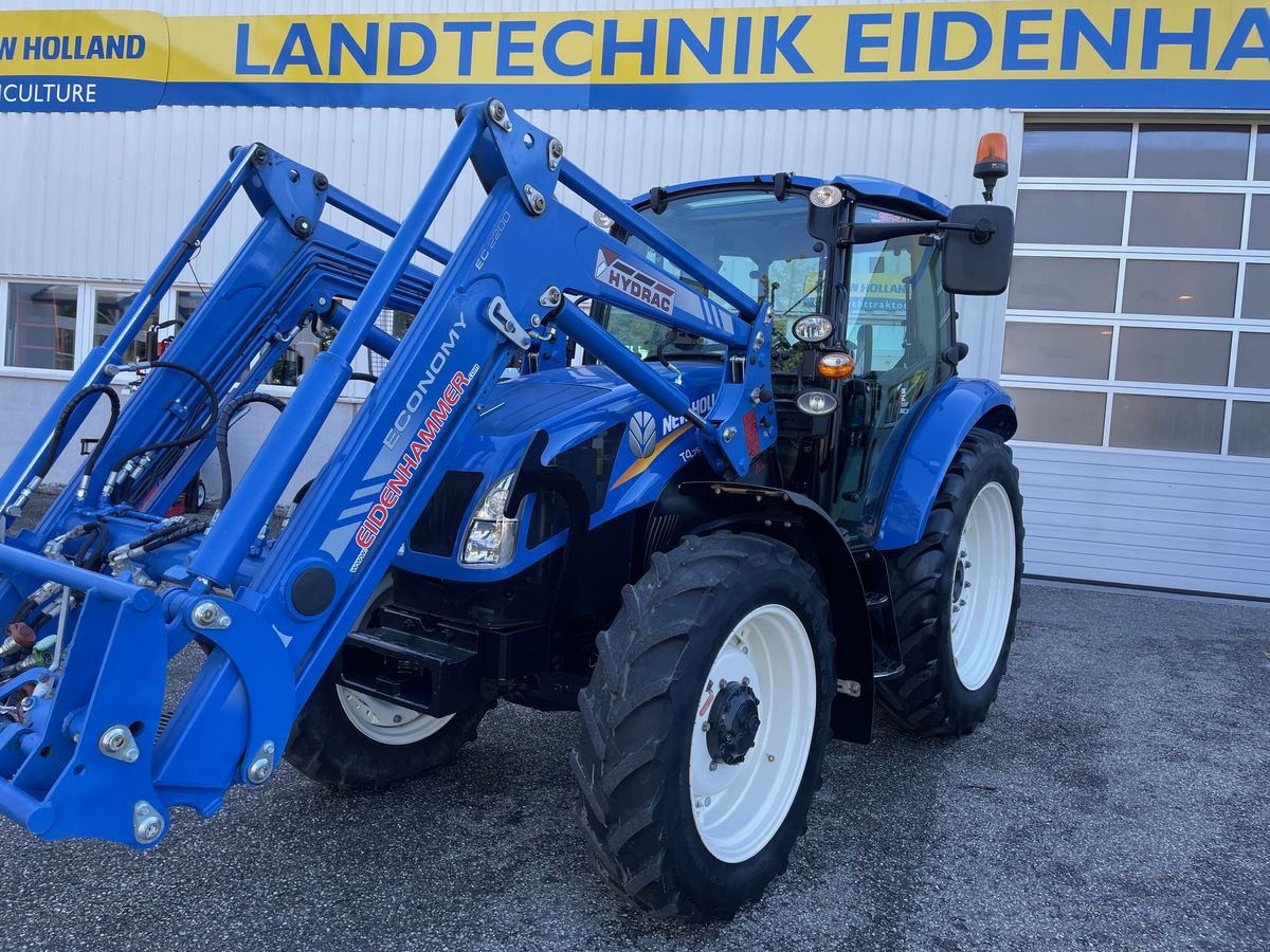 Traktor van het type New Holland T4.75, Gebrauchtmaschine in Burgkirchen (Foto 1)