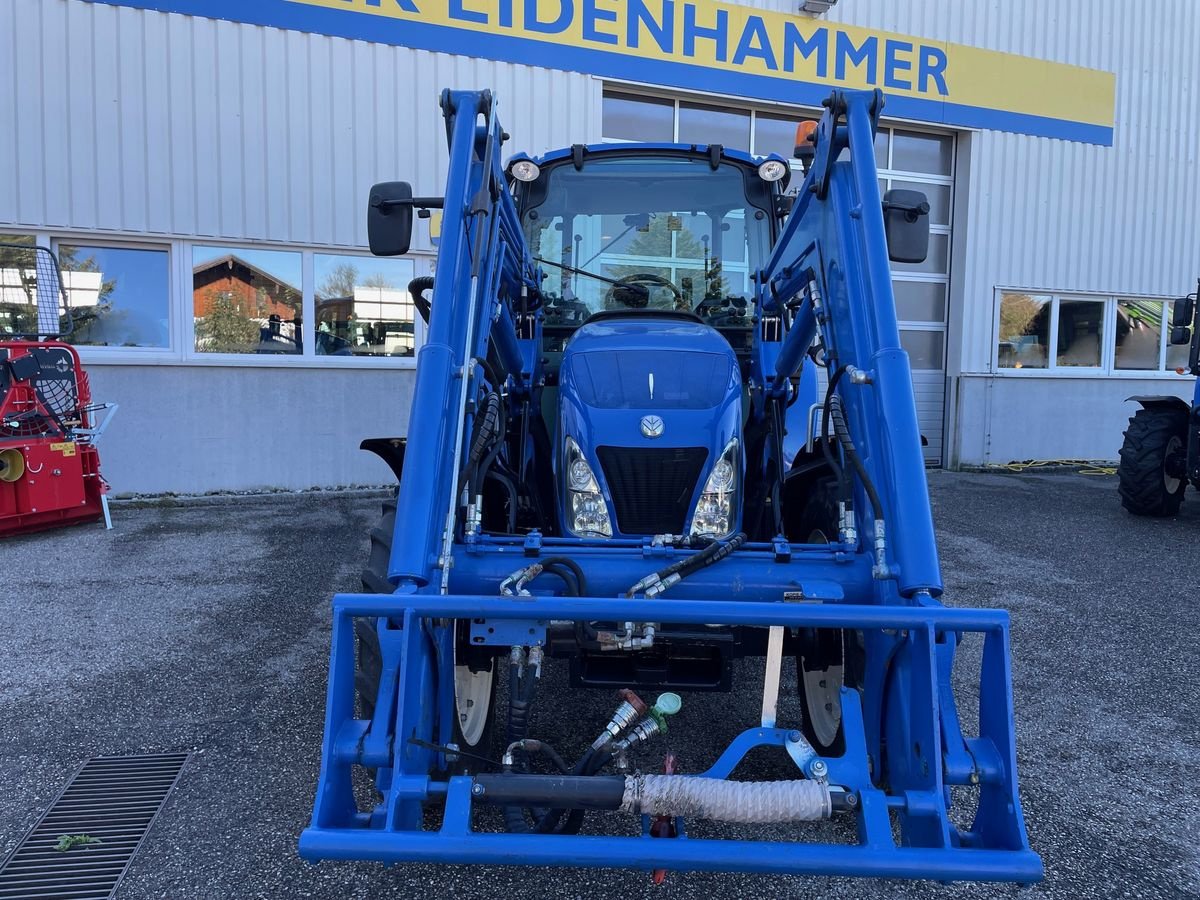 Traktor van het type New Holland T4.75, Gebrauchtmaschine in Burgkirchen (Foto 3)