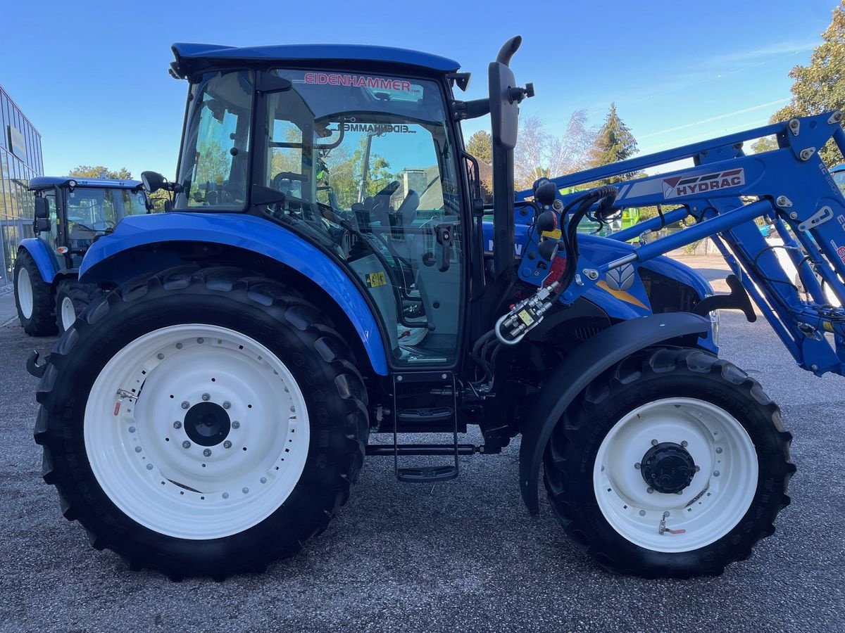 Traktor des Typs New Holland T4.75, Gebrauchtmaschine in Burgkirchen (Bild 7)