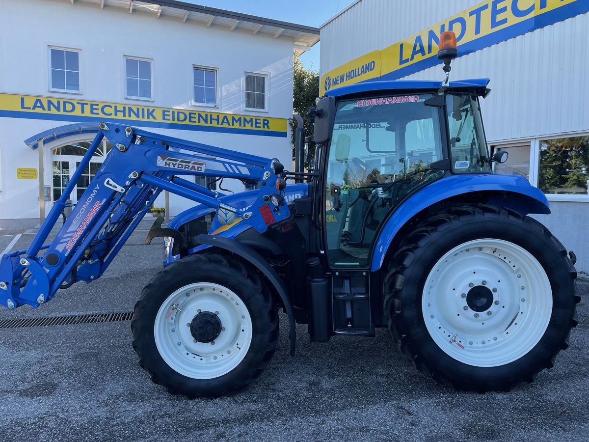 Traktor des Typs New Holland T4.75, Gebrauchtmaschine in Burgkirchen (Bild 4)