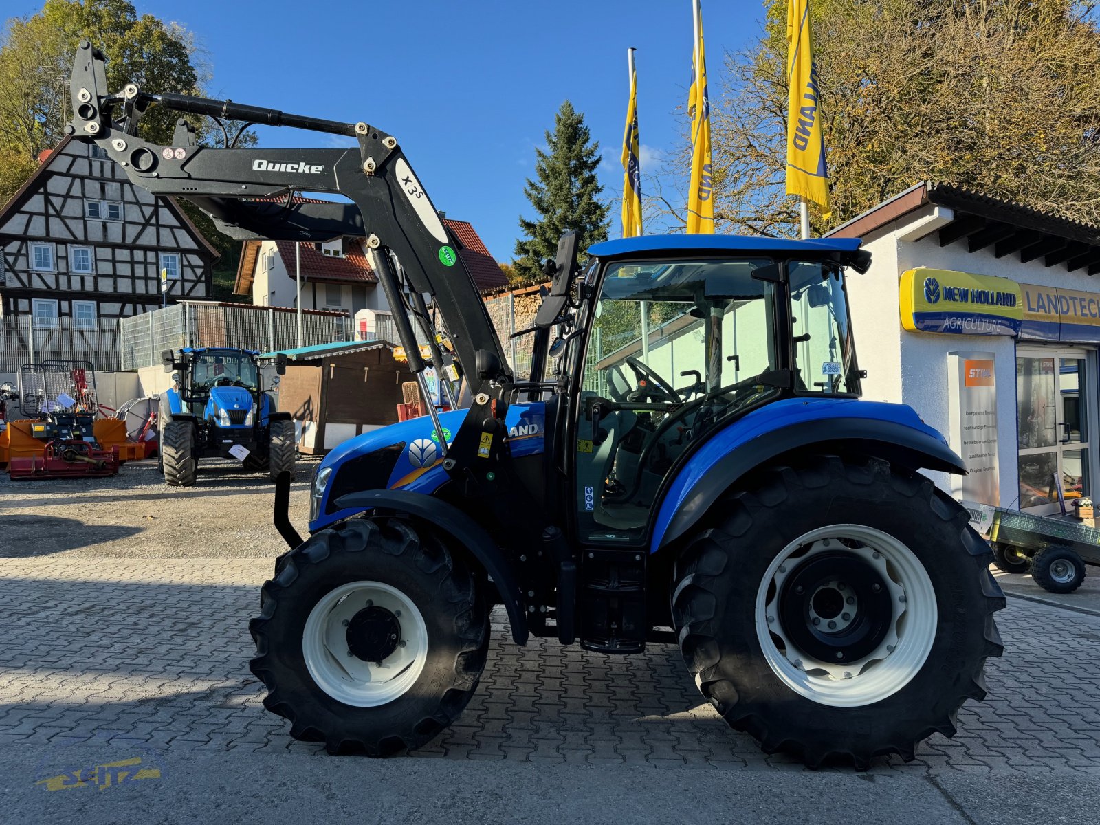 Traktor Türe ait New Holland T4.75, Neumaschine içinde Lindenfels-Glattbach (resim 5)