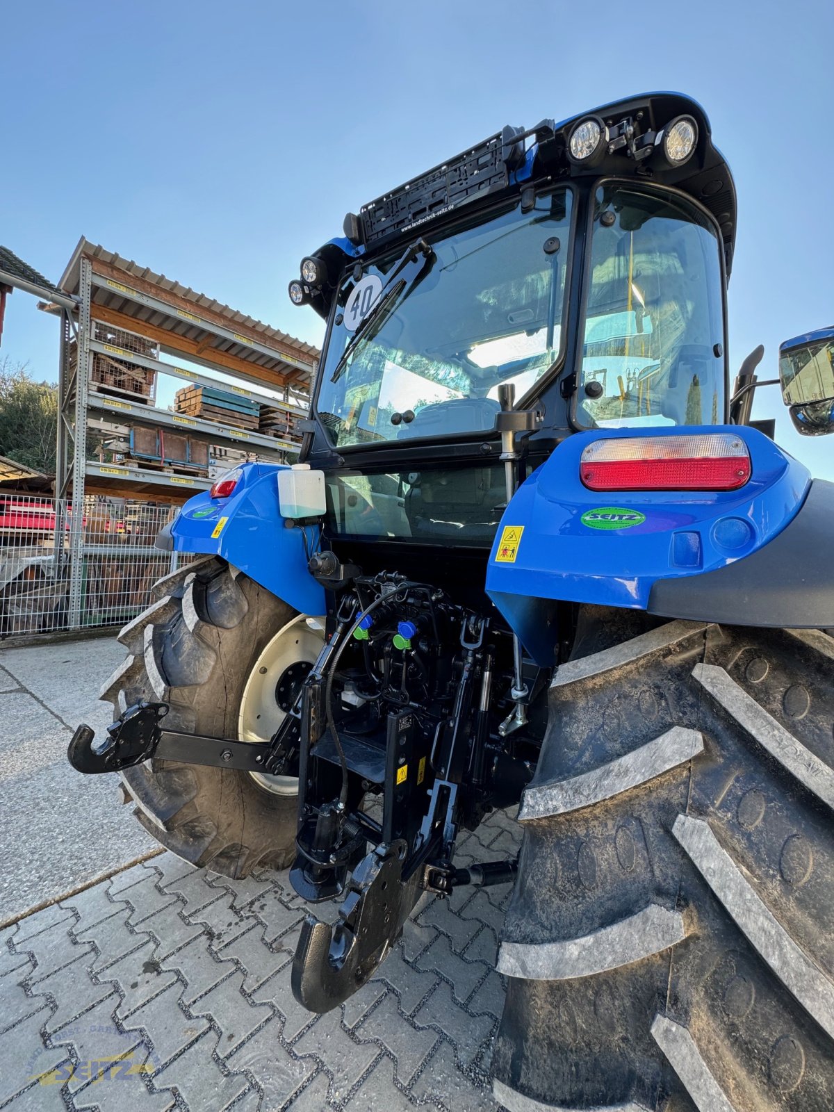 Traktor Türe ait New Holland T4.75, Neumaschine içinde Lindenfels-Glattbach (resim 8)