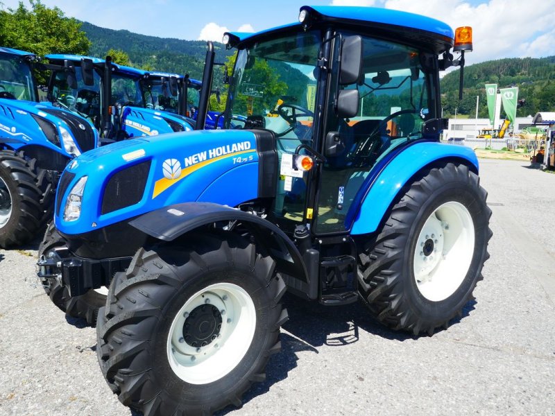 Traktor of the type New Holland T4.75S Stage V, Gebrauchtmaschine in Villach (Picture 1)