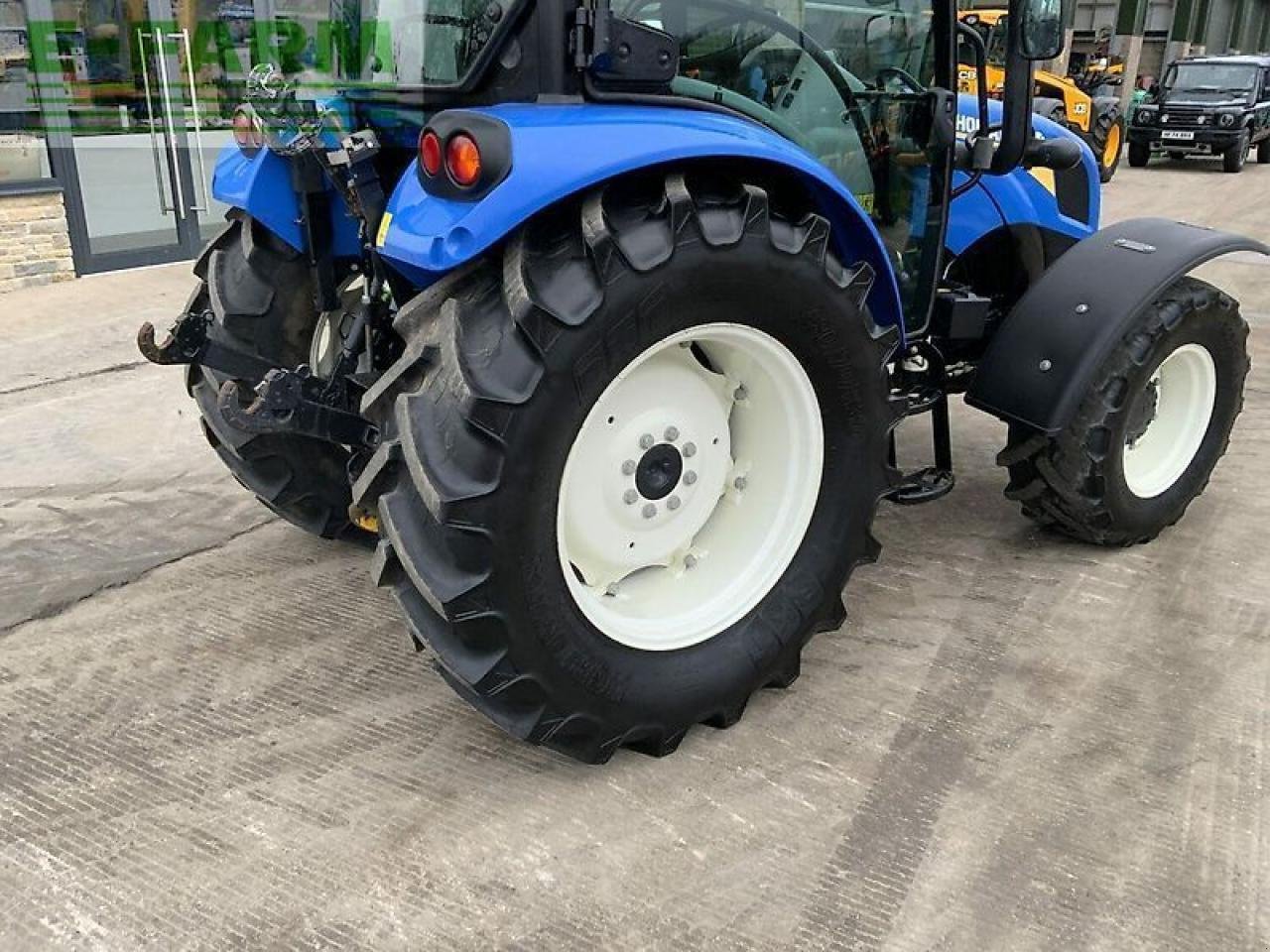 Traktor des Typs New Holland t4.75s tractor (st21752) S, Gebrauchtmaschine in SHAFTESBURY (Bild 10)