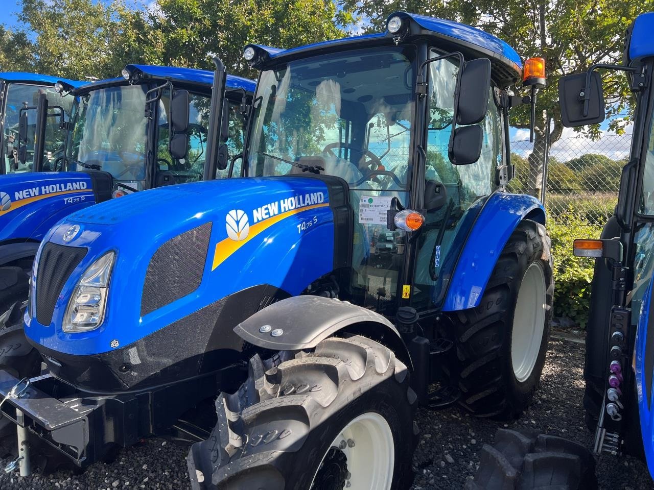 Traktor Türe ait New Holland T4.75S, Gebrauchtmaschine içinde Hadsten (resim 1)