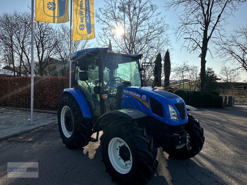 Traktor del tipo New Holland T4.75s, Neumaschine en Malterdingen