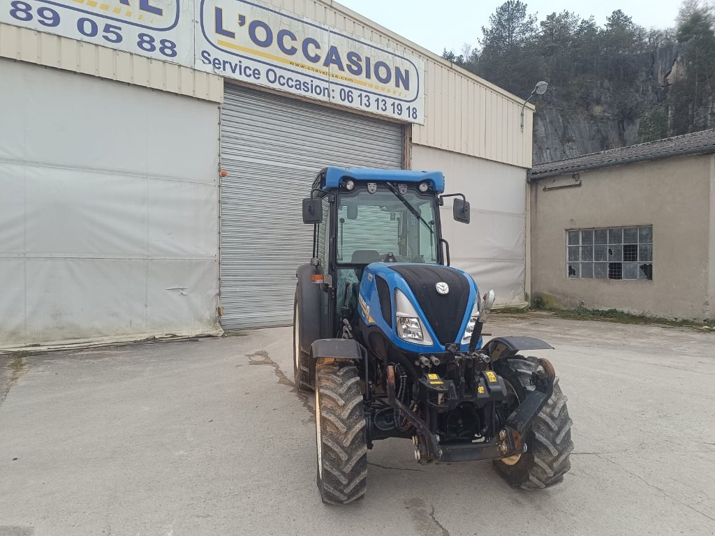 Traktor tip New Holland T4.80 F, Gebrauchtmaschine in Chauvoncourt (Poză 3)