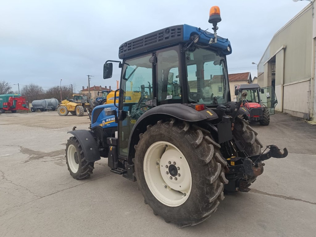 Traktor tipa New Holland T4.80 F, Gebrauchtmaschine u Chauvoncourt (Slika 5)