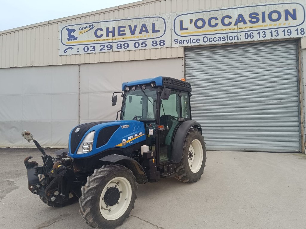 Traktor of the type New Holland T4.80 F, Gebrauchtmaschine in Chauvoncourt (Picture 2)