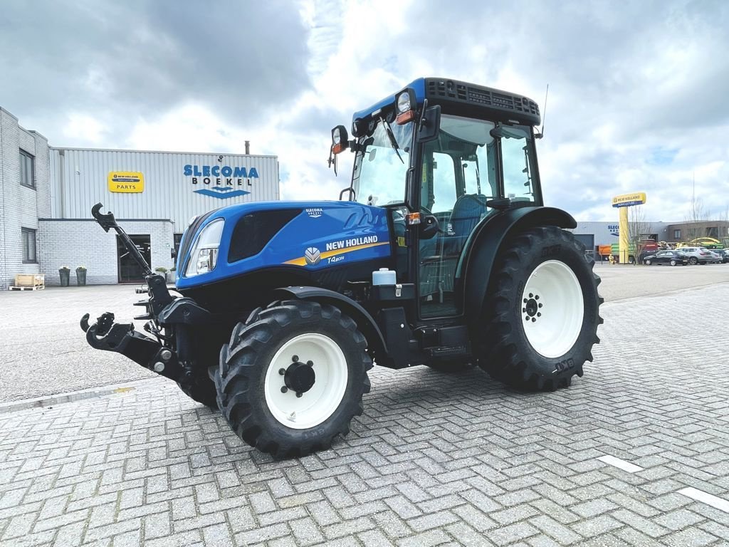 Traktor typu New Holland T4.80 N Smalspoor, Gebrauchtmaschine v BOEKEL (Obrázek 2)