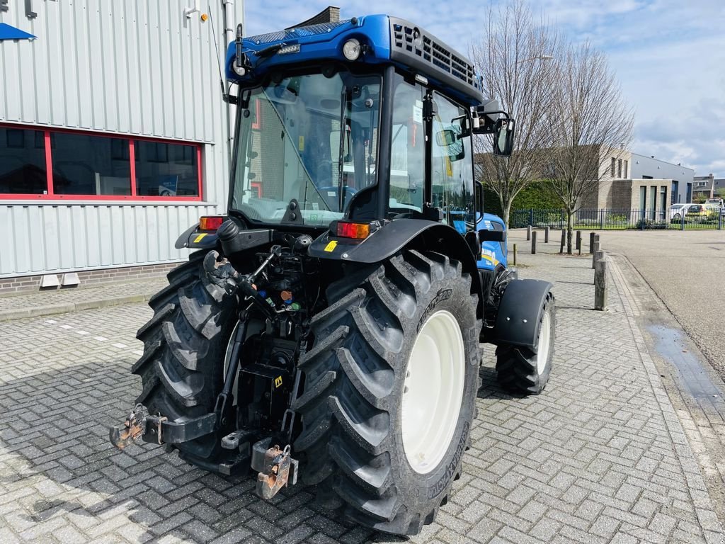 Traktor typu New Holland T4.80 N Smalspoor, Gebrauchtmaschine v BOEKEL (Obrázek 5)