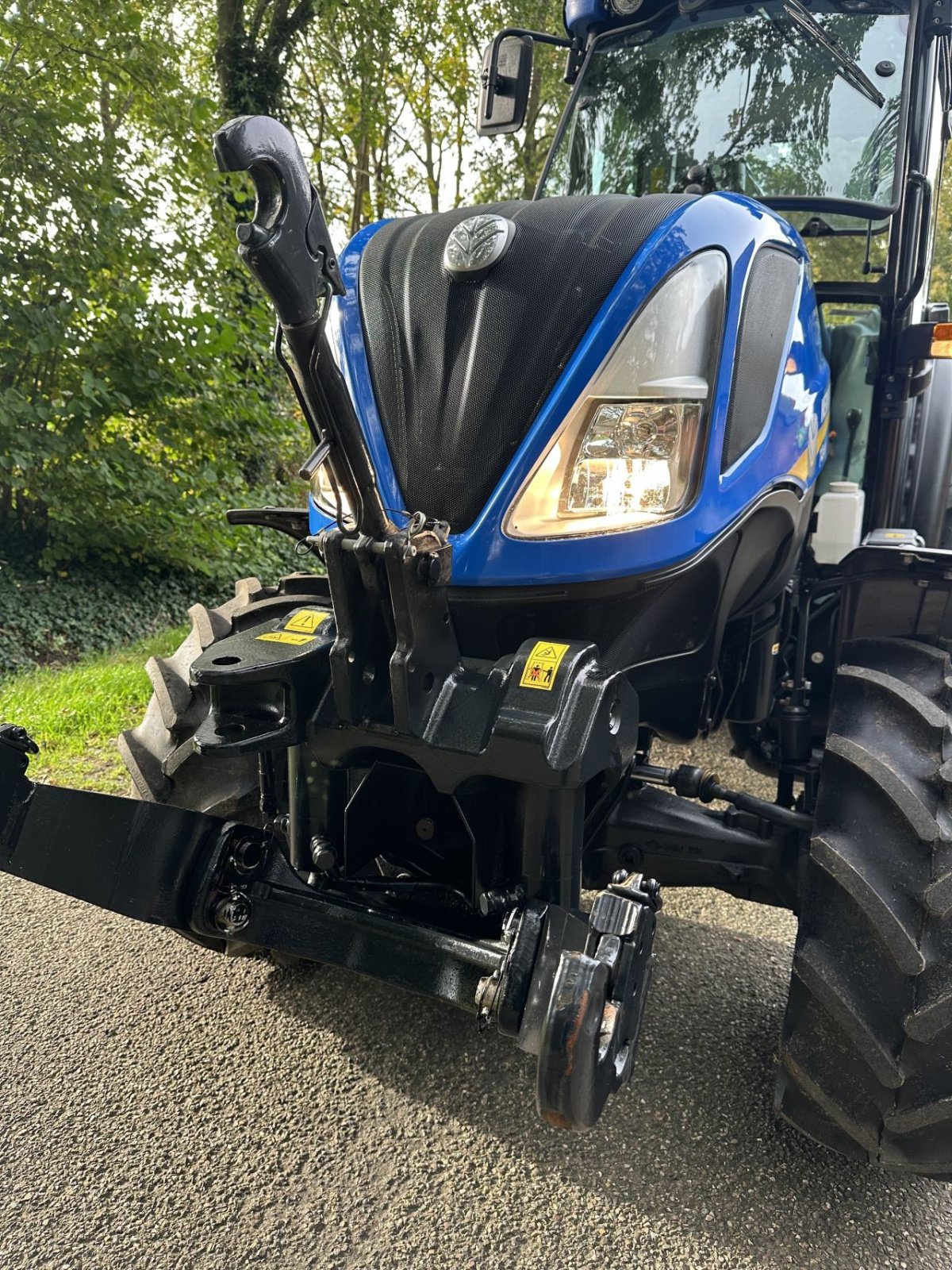 Traktor van het type New Holland T4.80N, Gebrauchtmaschine in Rossum (Foto 4)