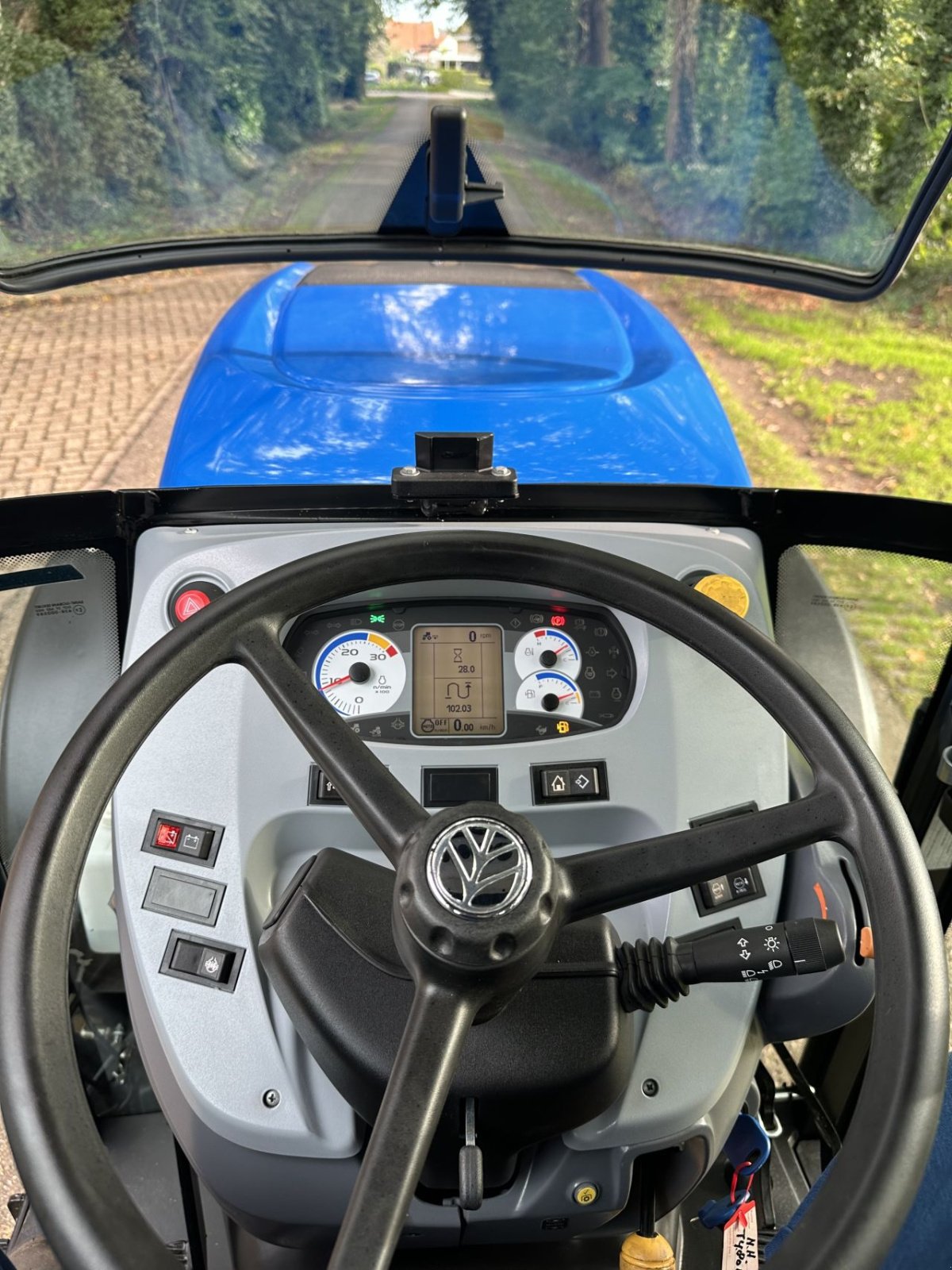 Traktor van het type New Holland T4.80N, Gebrauchtmaschine in Rossum (Foto 11)