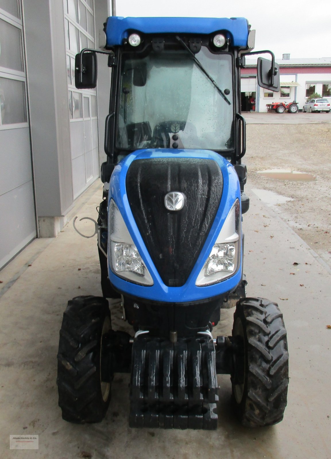 Traktor of the type New Holland T4.80V, Gebrauchtmaschine in Tapfheim (Picture 2)