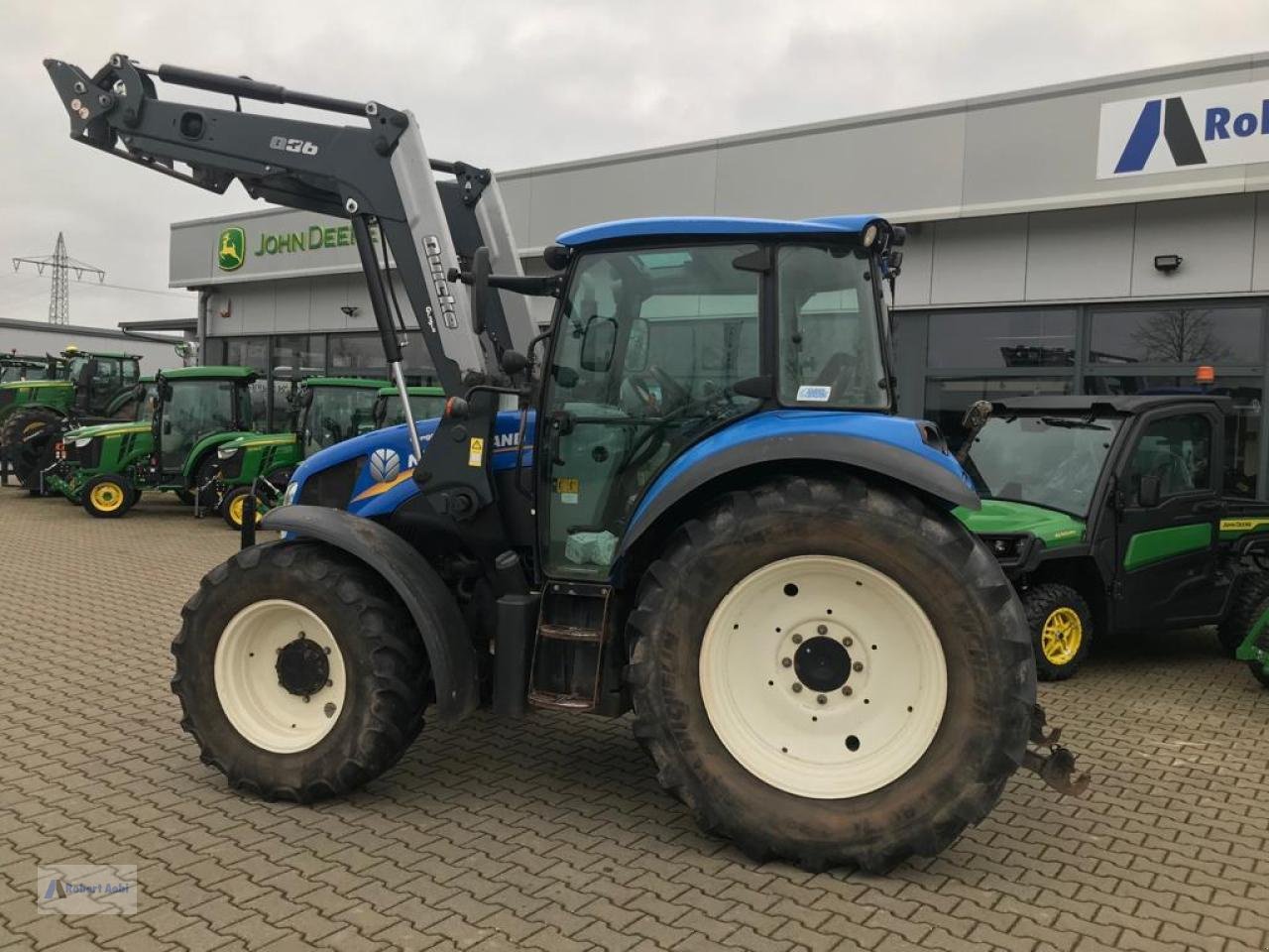 Traktor van het type New Holland T4.85, Gebrauchtmaschine in Wittlich (Foto 2)