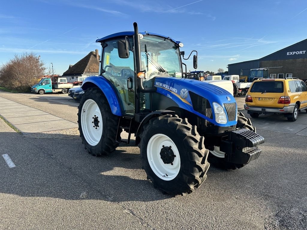 Traktor typu New Holland T4.85, Gebrauchtmaschine v Callantsoog (Obrázek 4)