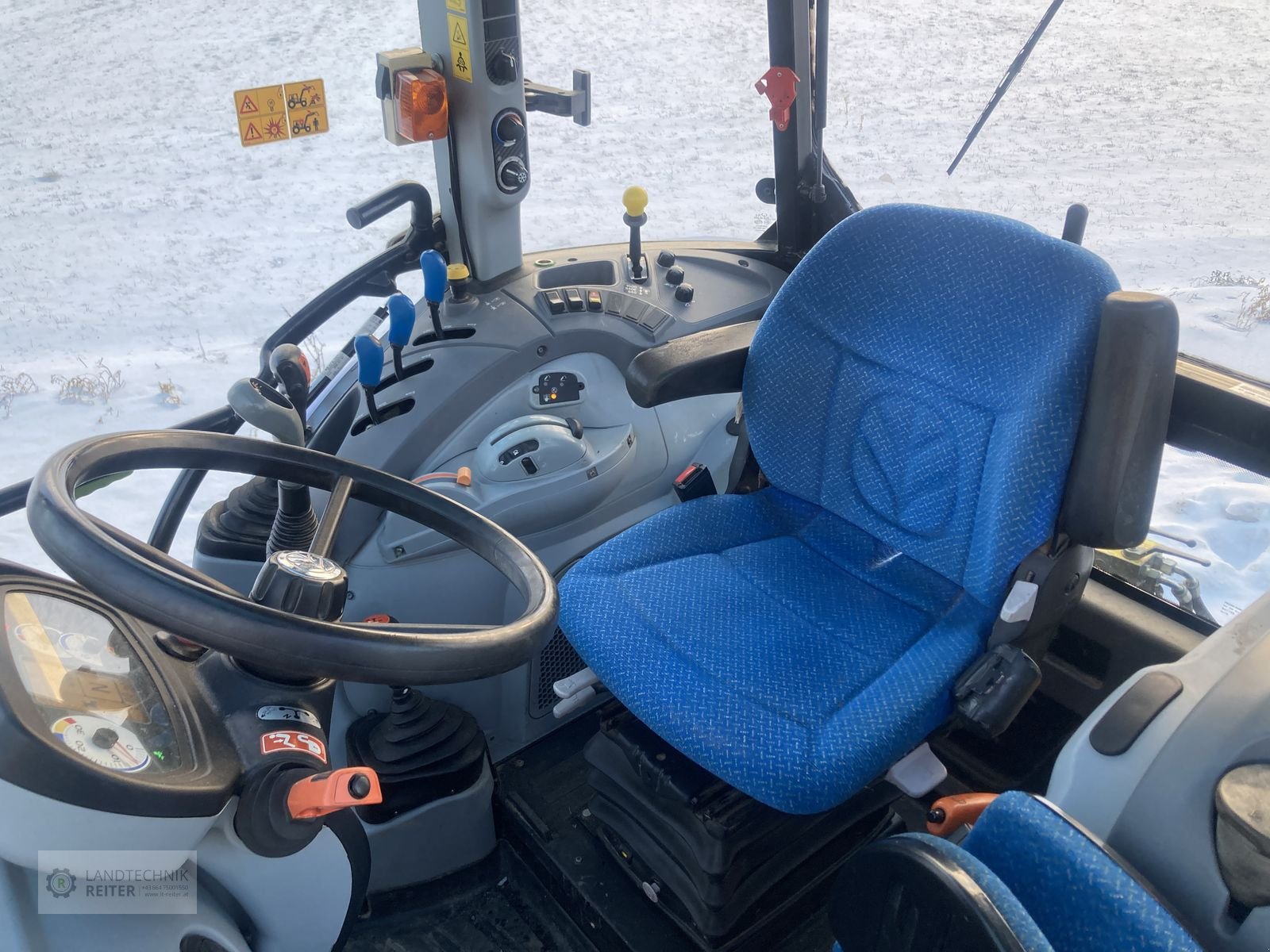 Traktor des Typs New Holland T4.85, Gebrauchtmaschine in Arnreit (Bild 11)