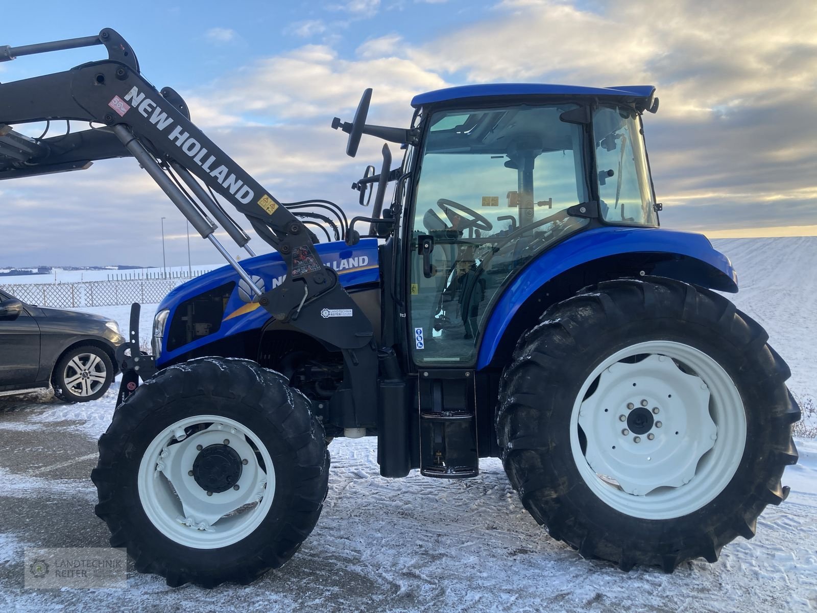 Traktor des Typs New Holland T4.85, Gebrauchtmaschine in Arnreit (Bild 3)