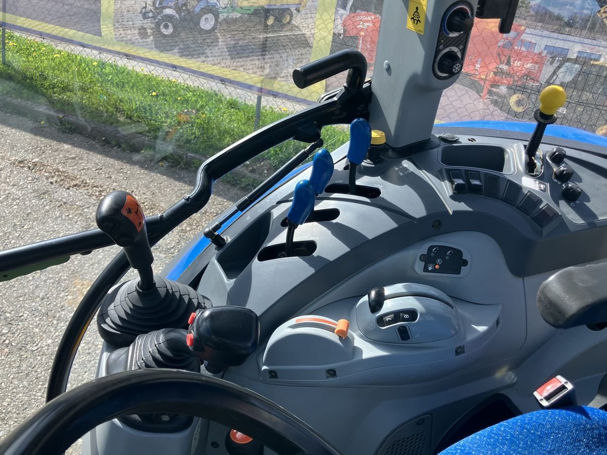 Traktor του τύπου New Holland T4.85, Gebrauchtmaschine σε Villach (Φωτογραφία 8)