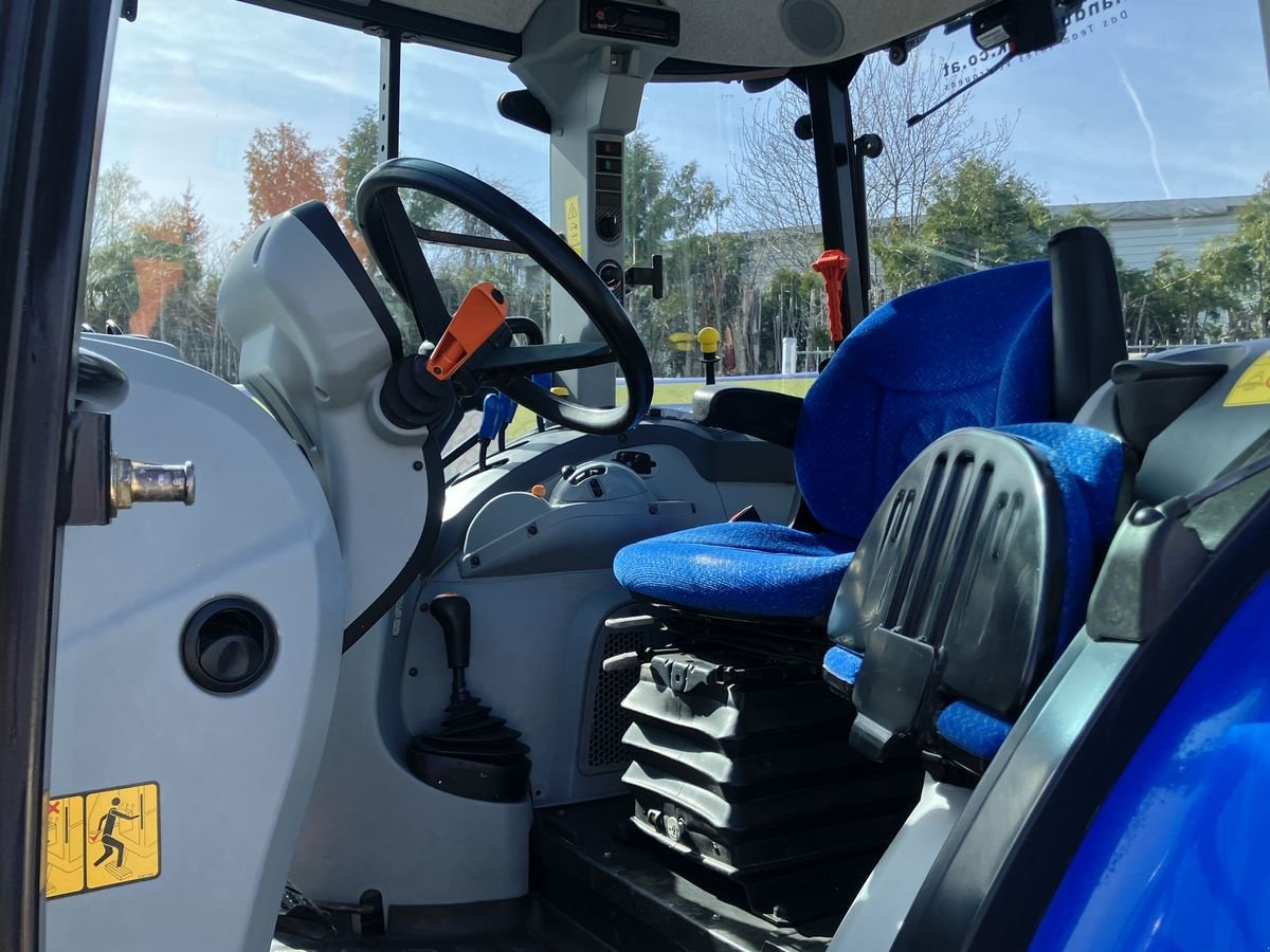 Traktor του τύπου New Holland T4.85, Neumaschine σε Villach (Φωτογραφία 7)