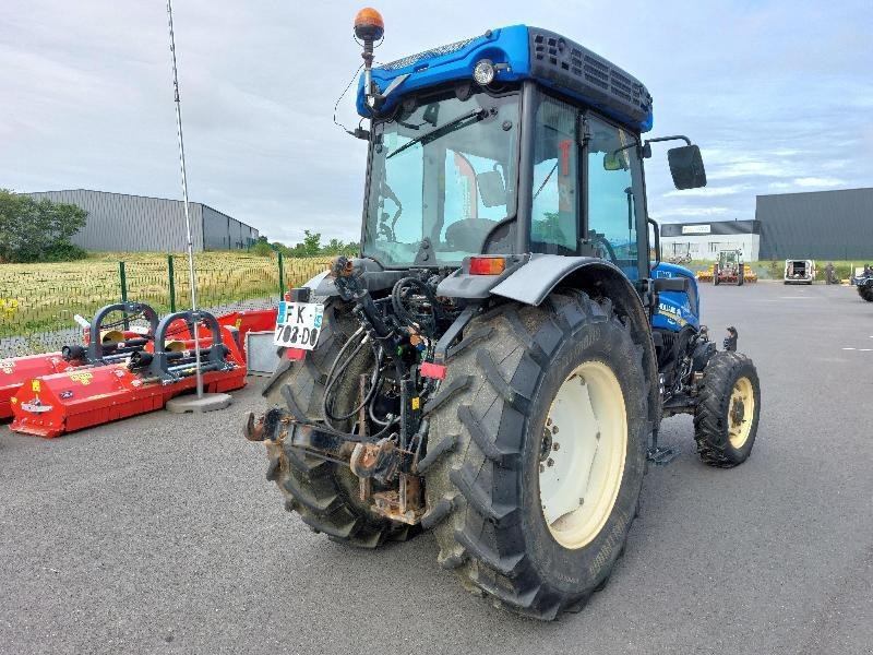 Traktor Türe ait New Holland T490N, Gebrauchtmaschine içinde CHATEAUBRIANT CEDEX (resim 3)